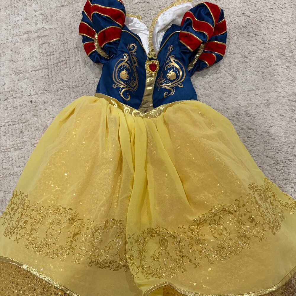 Snow White Deluxe Costume Size 5/6